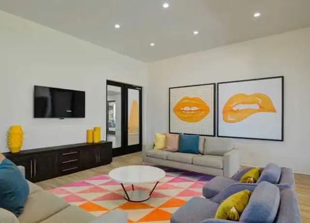 Property at 9111 Lakes at 610 Dr Unit 3175, Houston, TX, 77054, 3 beds, 2 baths, [object Object]