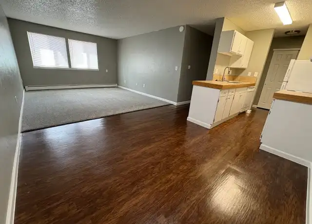 Property at 2644 E Yampa St Unit 103, Colorado Springs, CO, 80909, 2 beds, 1 bath, [object Object]