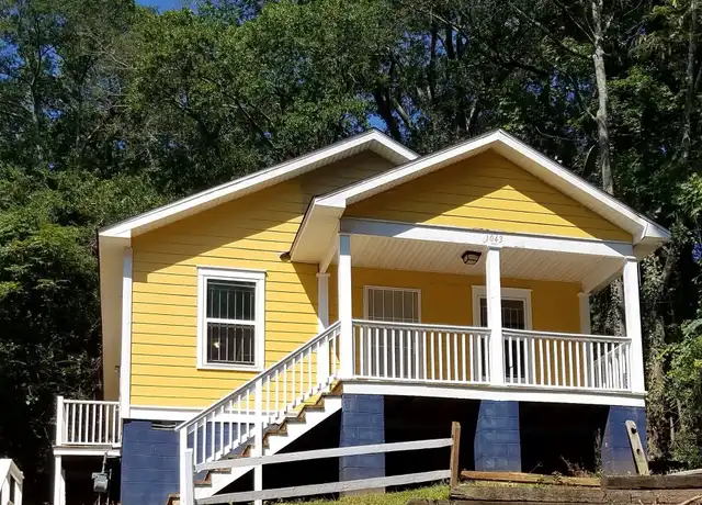 Property at 1043 Hubbard St SW, Atlanta, GA, 30310, 4 beds, 2 baths, [object Object]