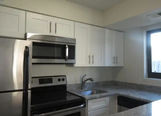 Property at 1420 Locust St Unit 8J, Philadelphia, PA, 19102, 1 bed, 1 bath, [object Object]