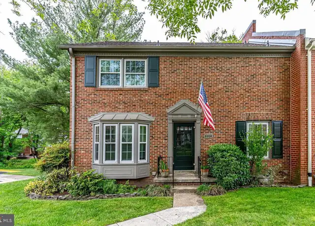 Property at 6014 Stoneygate Ct, Springfield, VA, 22152, 4 beds, 2.5 baths, [object Object]