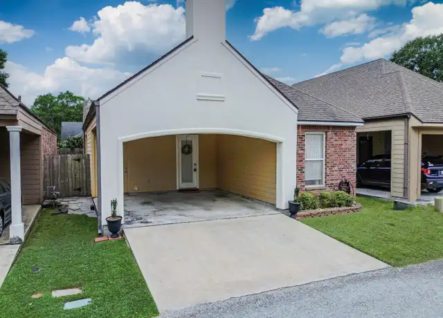 Property at 103 Laguna Ln, Lafayette, LA, 70508, 2 beds, 2 baths, [object Object]