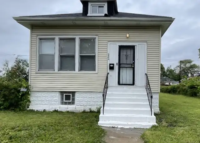 Property at 8854 S May St, Chicago, IL, 60620, 5 beds, 1 bath, [object Object]
