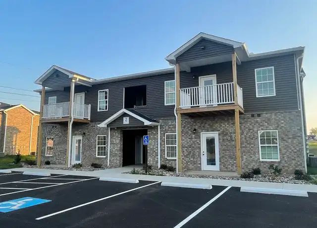 Property at Hillview Commons - 210 Hillview Mills Blvd, Bowling Green, KY, 42101, 1 bed, 1 bath, [object Object]
