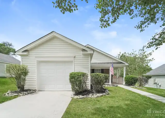 Property at 10639 Greatford Ct, Charlotte, NC, 28215, 3 beds, 2 baths, [object Object]