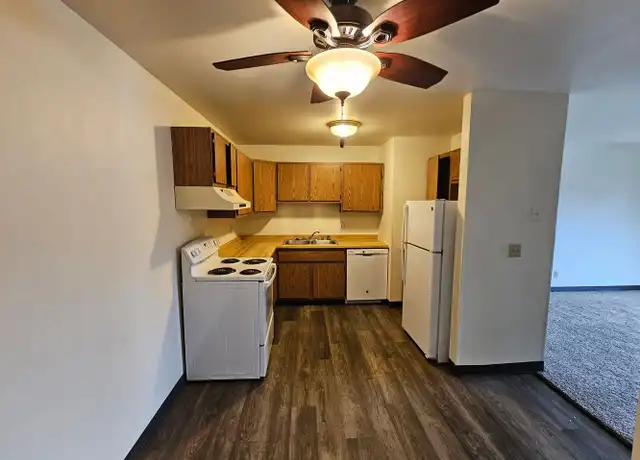 Property at 1201 E Gunn St Unit FB 3055, Appleton, WI, 54915, 2 beds, 1 bath, [object Object]