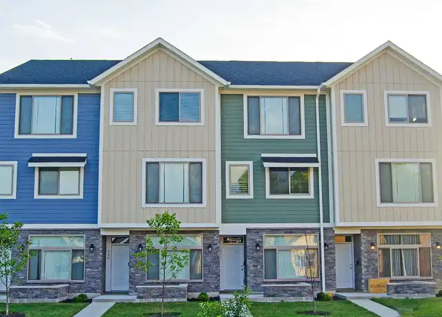 Property at 211 N Martin St, Muncie, IN, 47303, 1 bed, 1 bath, [object Object]