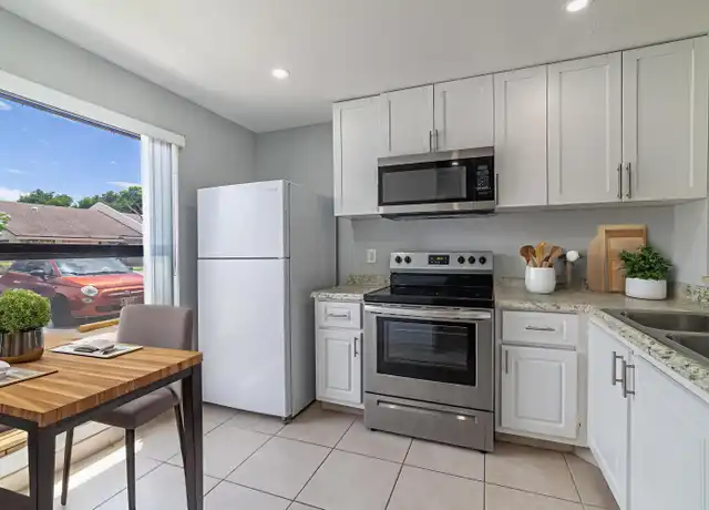 Property at 2720 S Oakland Forest Dr #910, Oakland Park, FL, 33309, 2 beds, 2.5 baths, [object Object]