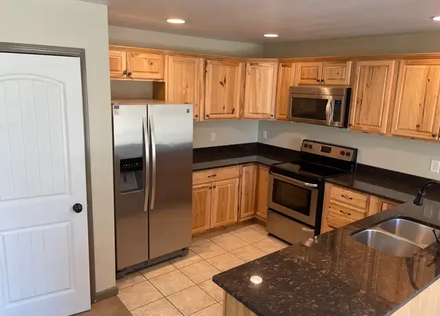 Property at 5816 Anna Ave, Williston, ND, 58801, 3 beds, 2.5 baths, [object Object]