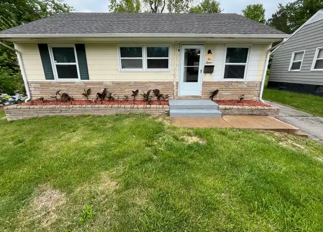 Property at 215 Estridge Rd, Saint Louis, MO, 63137, 4 beds, 1 bath, [object Object]