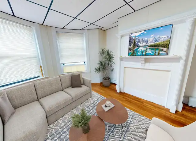 Property at 882 Huntington Ave, Boston, MA, 02115, 4 beds, 1 bath, [object Object]