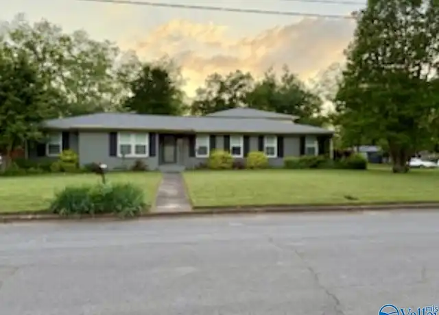 Property at 377 College Park Ct NW, Huntsville, AL, 35805, 4 beds, 3 baths, [object Object]