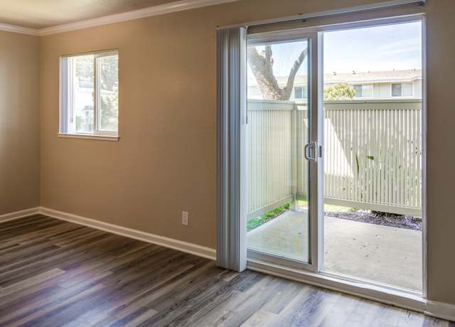 Photo of 279 Imperial Dr, Pacifica, CA 94044
