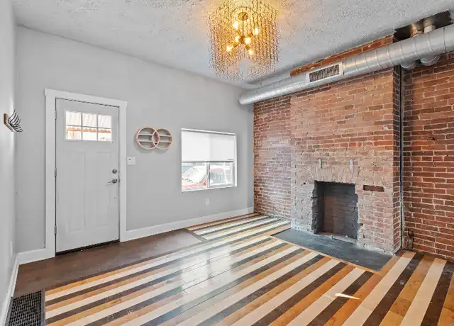 Property at 5201 1/2 Duncan St, Pittsburgh, PA, 15201, 2 beds, 1 bath, [object Object]