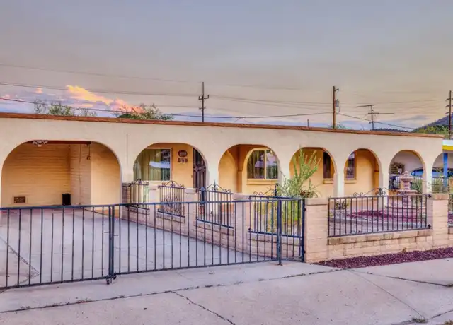Property at 911 W Estrada St, Tucson, AZ, 85745, 3 beds, 2 baths, [object Object]