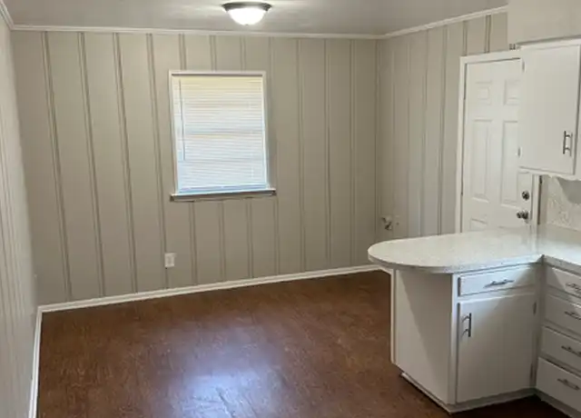 Property at 124 Russell St Unit B, White Settlement, TX, 76108, 0 beds, 1 bath, [object Object]