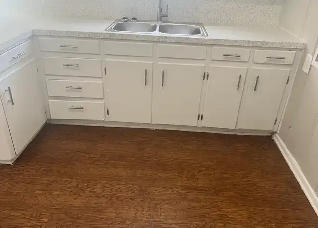 Property at 124 Russell St Unit B, White Settlement, TX, 76108, 0 beds, 1 bath, [object Object]