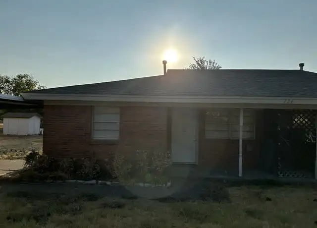 Property at 124 Russell St Unit B, White Settlement, TX, 76108, 0 beds, 1 bath, [object Object]