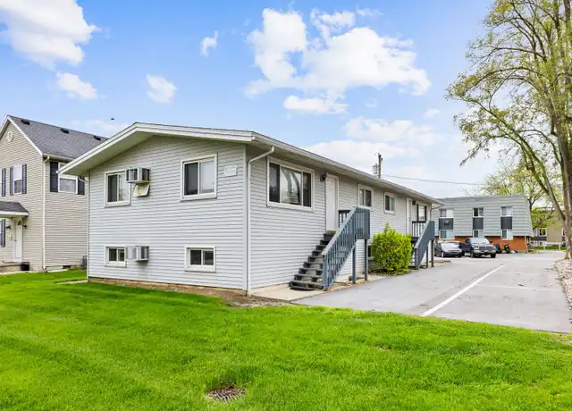 Property at 828 7th St, Bowling Green, OH, 43402, 2 beds, 1 bath, [object Object]