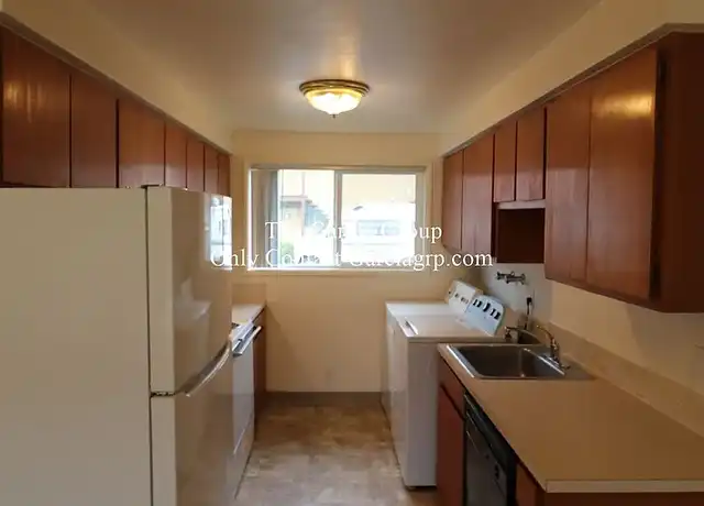 Property at Tuscany Villa Apartments - 581 Holmes Ln, Oregon City, OR, 97045, 2 beds, 1.5 baths, [object Object]