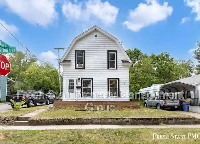 Property at 618 Lamberton St NE, Grand Rapids, MI, 49505, 3 beds, 2 baths, [object Object]