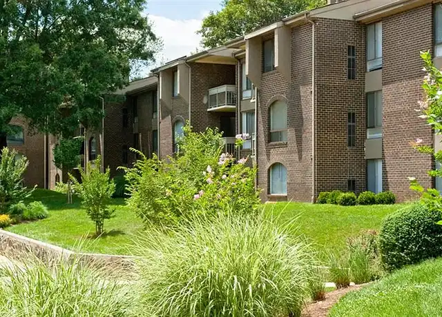 Property at PeachTree of McLean - 2042 Peach Orchard Dr, Falls Church, VA, 22043, 1-3 bed, 1-2 bath, [object Object]
