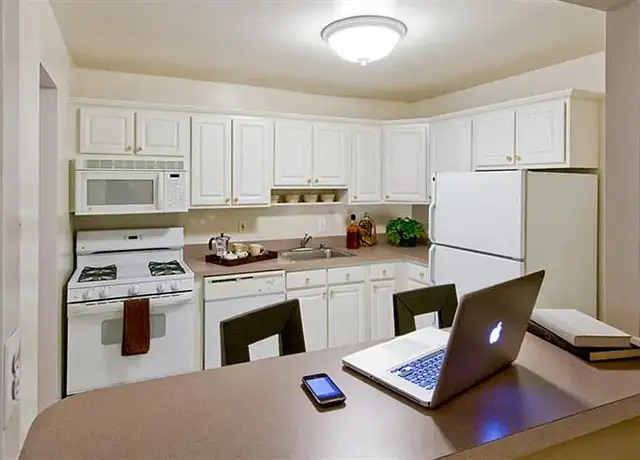 Photo of 2042 Peach Orchard Dr, Falls Church, VA 22043