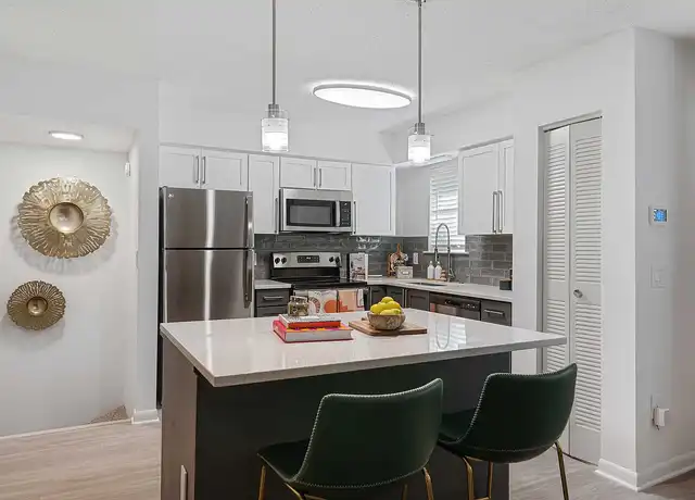 Property at Aventura Bellevue - 1000 Amberwood Cir, Nashville, TN, 37221, 1-3 bed, 1-2.5 bath, [object Object]
