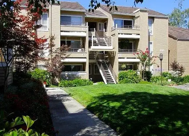 Photo of 1447 Balhan Dr, Concord, CA 94521