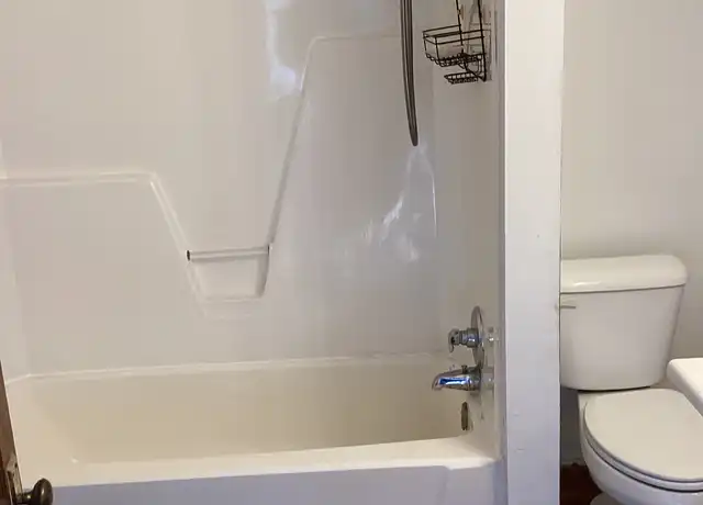 Property at 102 Hunt Ave, Charleston, WV, 25302, 2 beds, 1 bath, [object Object]