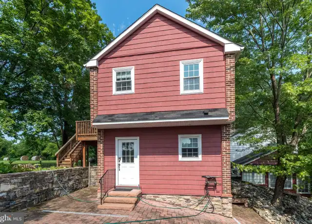 Property at 2478 River Rd, New Hope, PA, 18938, 2 beds, 1 bath, [object Object]