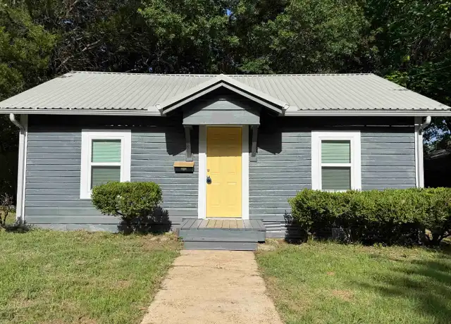 Property at 644 9th St SE, Paris, TX, 75460, 3 beds, 1 bath, [object Object]