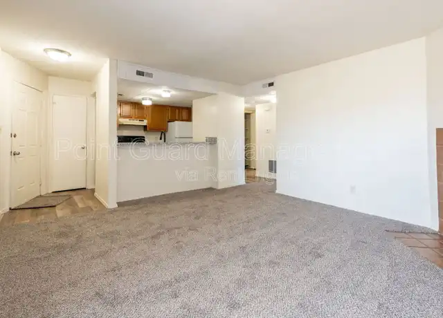 Property at 1819 E 24th Ave Unit 2, Hutchinson, KS, 67502, 1 bed, 1 bath, [object Object]