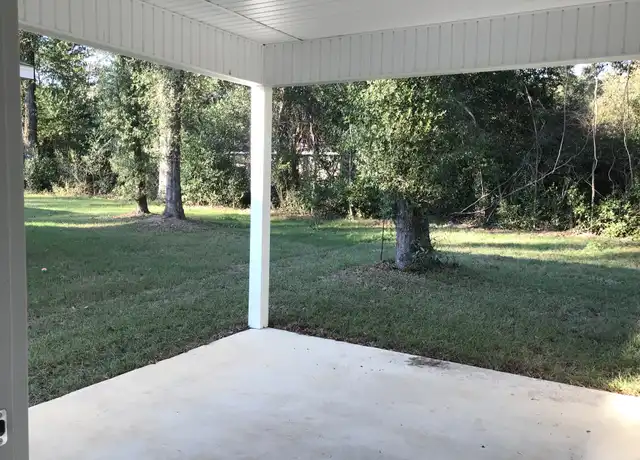 Property at 714 E Robinson Ave, Crestview, FL, 32539, 3 beds, 2 baths, [object Object]