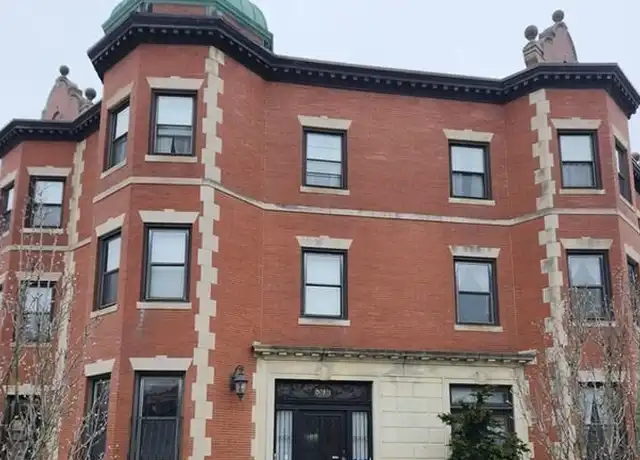 Property at 899 Beacon St Unit 3, Boston, MA, 02215, 2 beds, 1 bath, [object Object]
