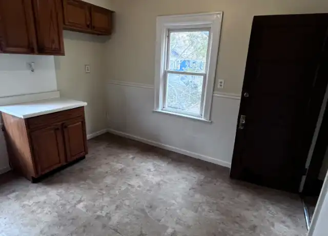 Property at 57 Riverside Ave, Buffalo, NY, 14207, 3 beds, 1 bath, [object Object]