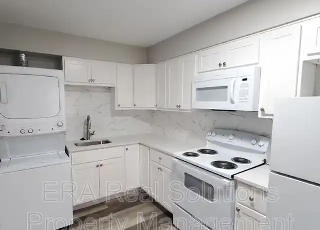 Property at 382 S Hague Ave Unit B, Columbus, OH, 43204, 2 beds, 1 bath, [object Object]