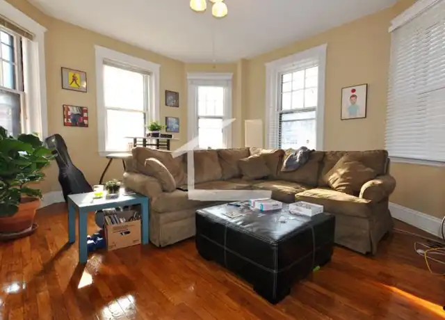 Property at 319 Allston St, Brighton, MA, 02135, 1 bed, 1 bath, [object Object]