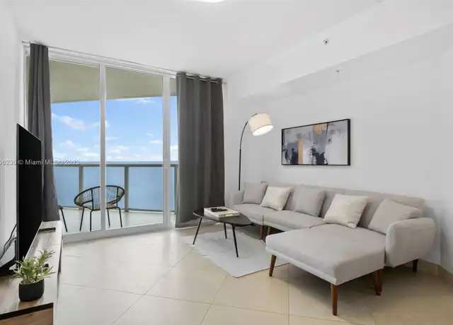 Property at 16699 Collins Ave #1710, Sunny Isles Beach, FL, 33160, 1 bed, 1.5 baths, [object Object]