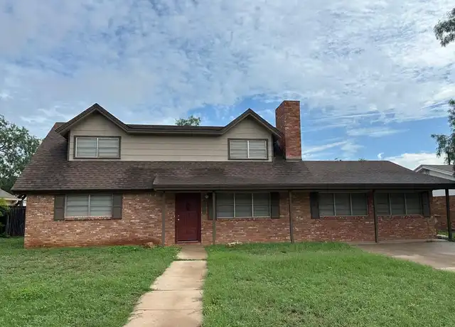 Property at 3226 Woodland Cir, San Angelo, TX, 76904, 3 beds, 2 baths, [object Object]
