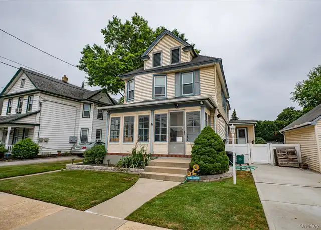 Property at 46 Lakewood Blvd, Lynbrook, NY, 11563, 2 beds, 1 bath, [object Object]