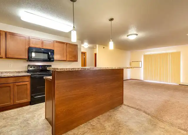 Property at Southport Heights Apartments - 3620 42nd St S, Fargo, ND, 58104, 1-3 bed, 1-2 bath, [object Object]