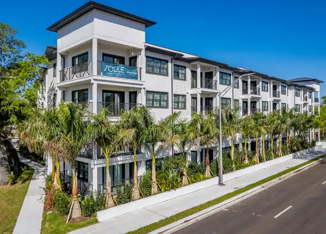 Property at Solle Apartments - 2413 N Tamiami Trl, Sarasota, FL, 34234, 1 bed, 1 bath, [object Object]