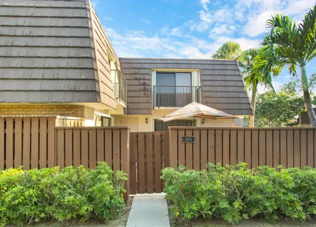 Property at 1909 19th Ct Unit 33a, Jupiter, FL, 33477, 2 beds, 2.5 baths, [object Object]