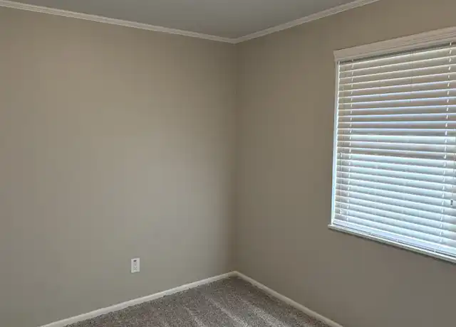 Property at 418 Robinette St, Benton, AR, 72015, 3 beds, 2 baths, [object Object]