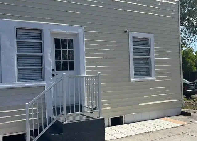 Property at 1810 Cleveland St #2, Hollywood, FL, 33020, 1 bed, 1 bath, [object Object]