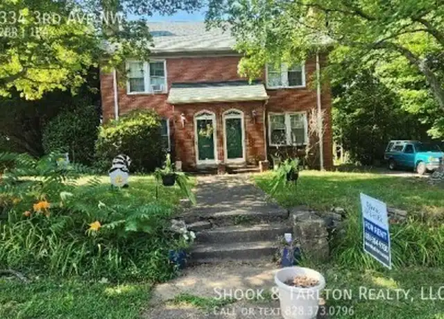 Property at 334 3rd Ave NW, Hickory, NC, 28601, 2 beds, 1 bath, [object Object]