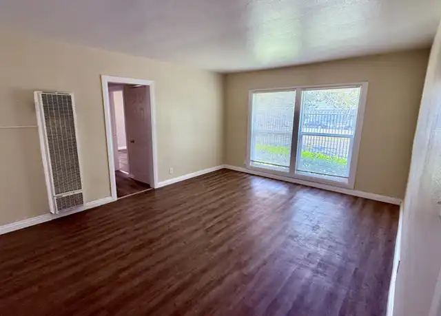 Property at 4810 Obama Blvd, Los Angeles, CA, 90016, 2 beds, 1 bath, [object Object]