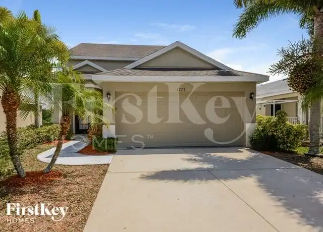 Property at 7228 53rd Pl E, Palmetto, FL, 34221, 4 beds, 2.5 baths, [object Object]