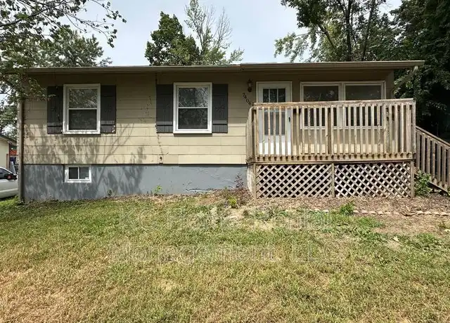 Property at 7404 E 50th St, Kansas City, MO, 64129, 3 beds, 1 bath, [object Object]